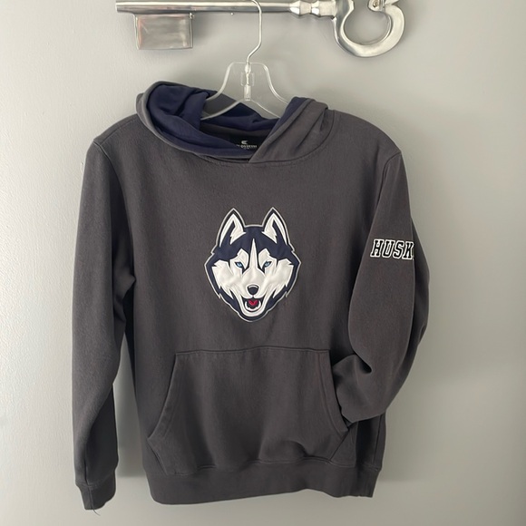 Colosseum Other - Boys Huskies Hoodie